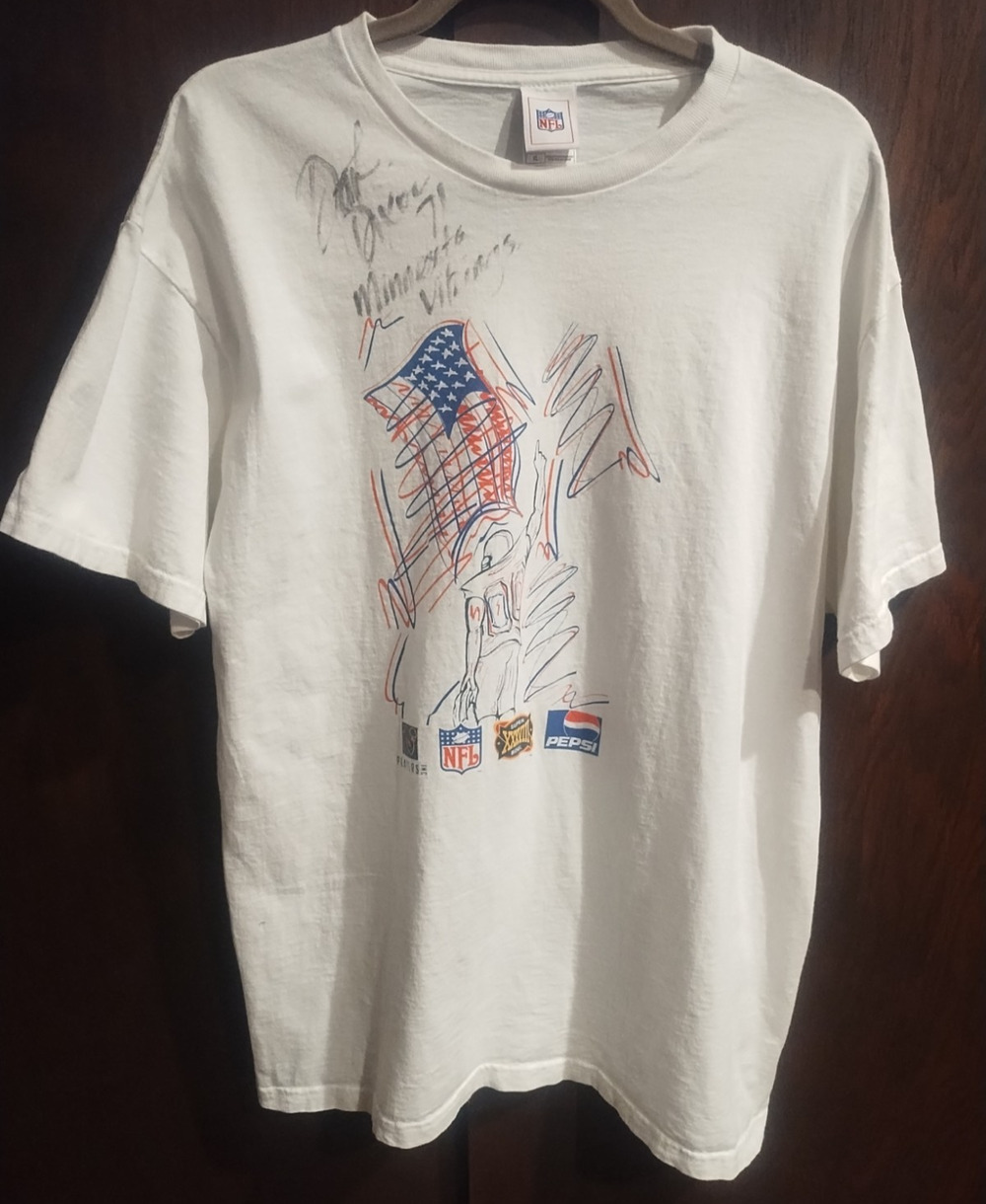 Vintage Minnesota Vikings NFL T Shirt Mens XL Signed David Dixon Superbowl 2004